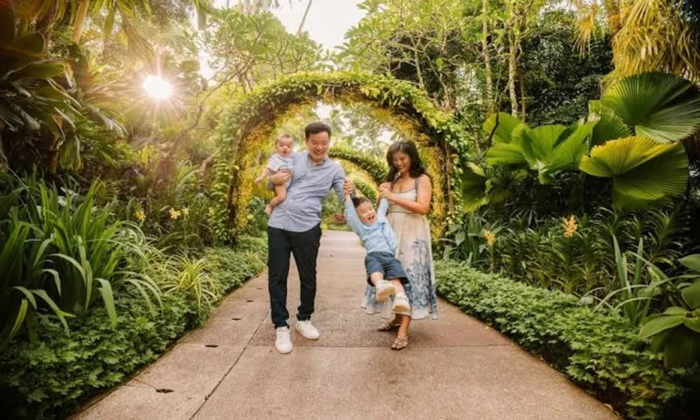 Best 5 Graduation Photography Company in Singapore
