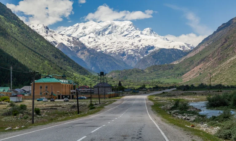 A Practical Guide to Choosing Orthopaedic Care in a Mountain Community
